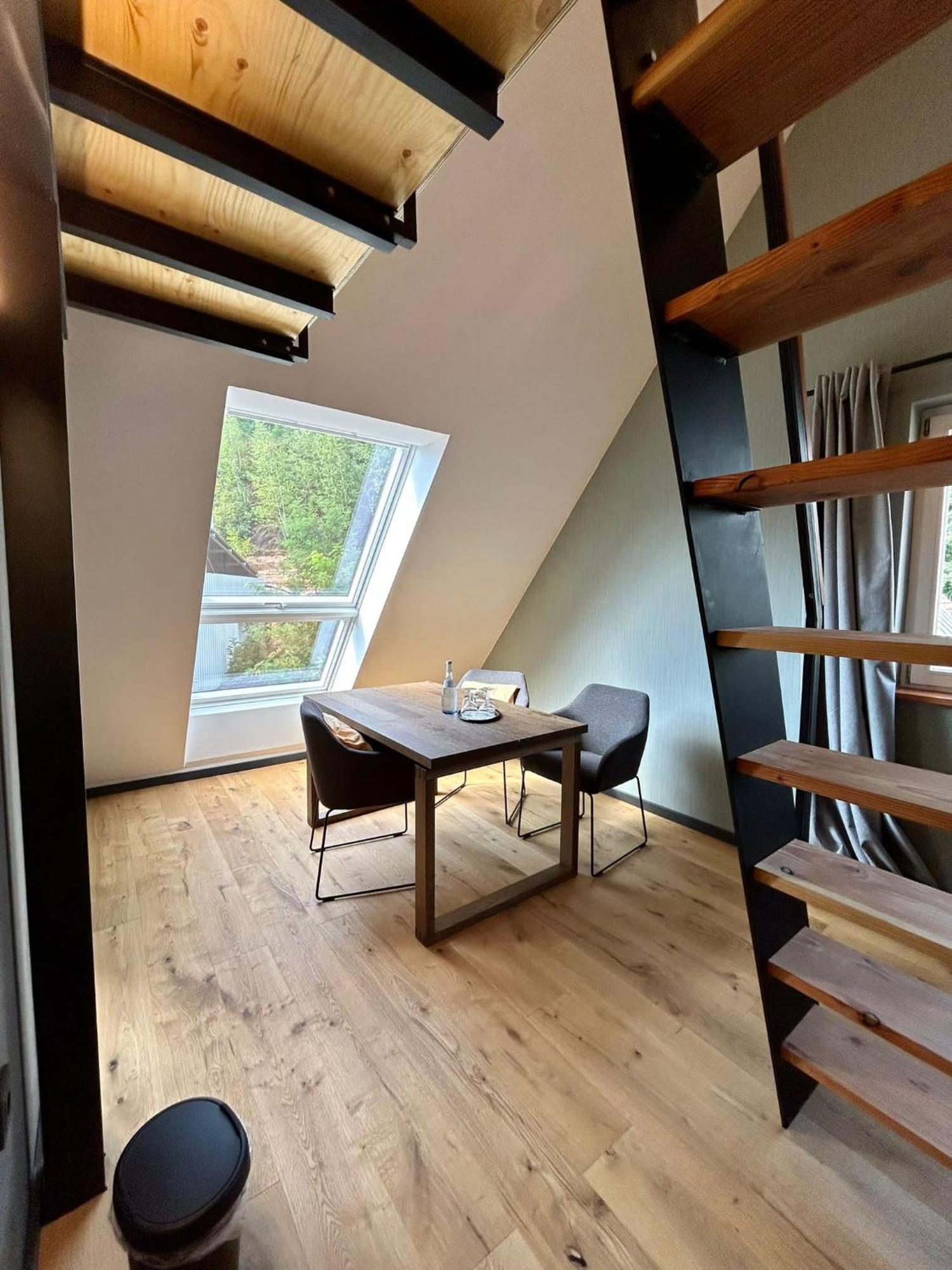 Hotel Landgrafen-Muehle Wallhalben Esterno foto